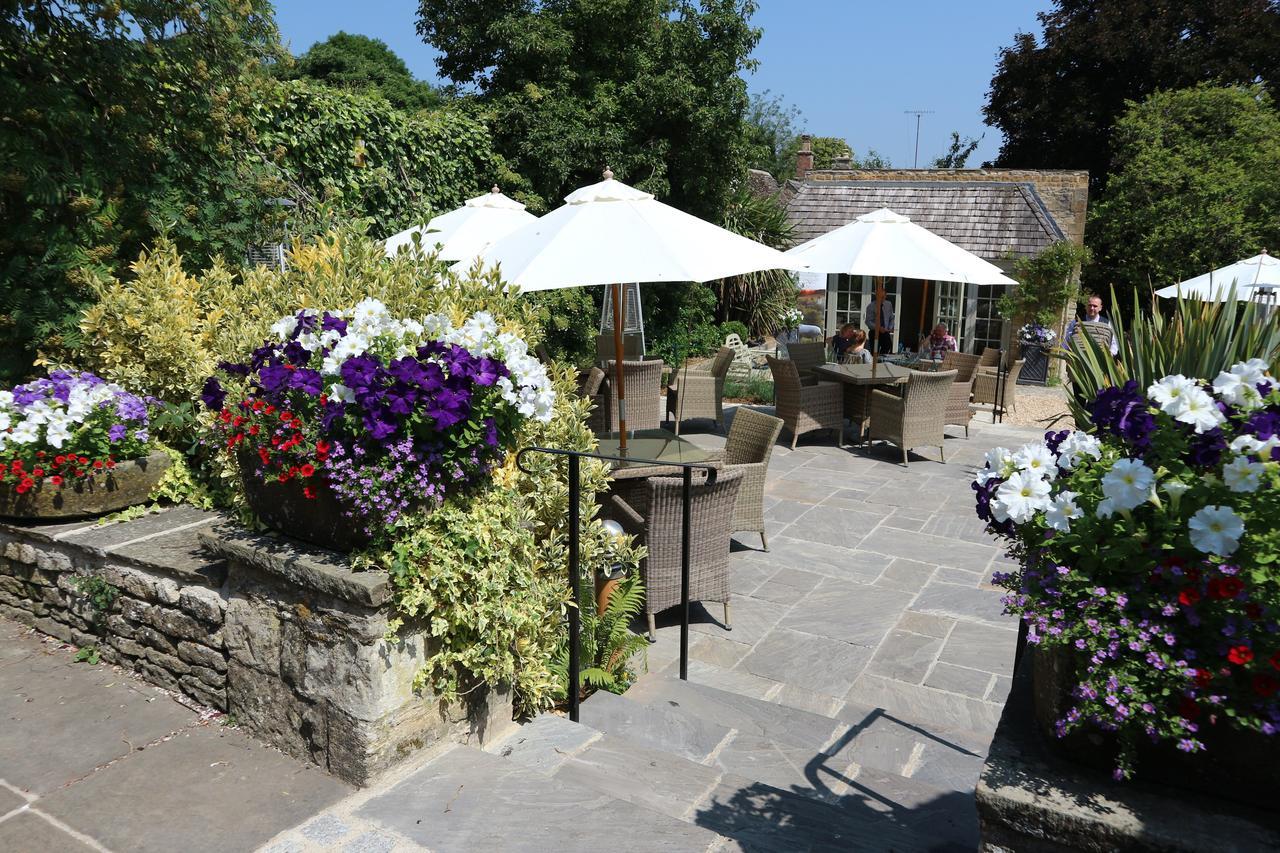 The Bay Tree Hotel Burford Exterior photo